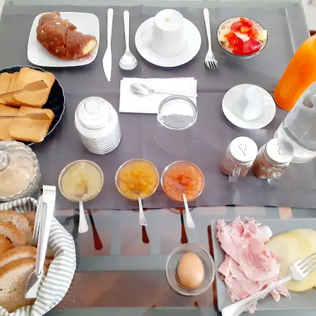 Bandiera 77 Bed & Breakfast