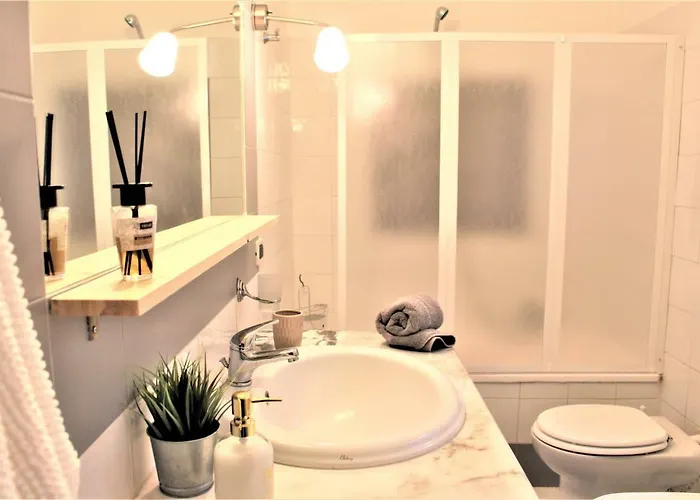 Bandiera 77 Bed & Breakfast 3*